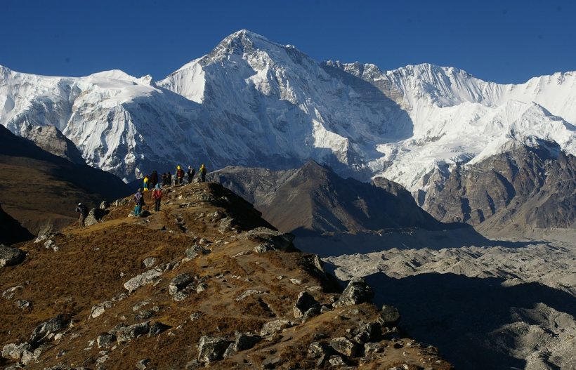 view everest from chola pass